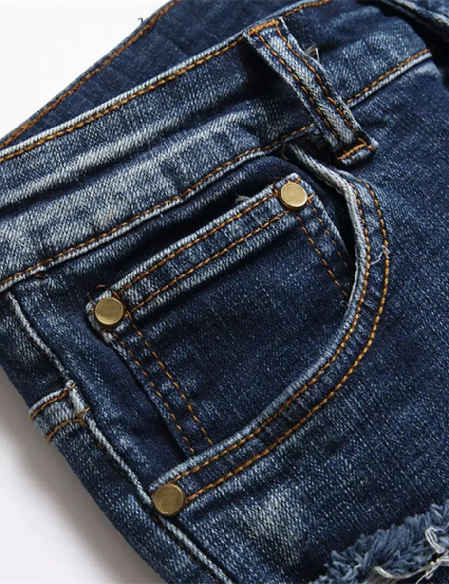 2026 Punk Y2K Style Rivet Design Black Slim Jeans Pants For Men Clothing Streetwear New Rock Cotton Long Trousers Ropa Hombre