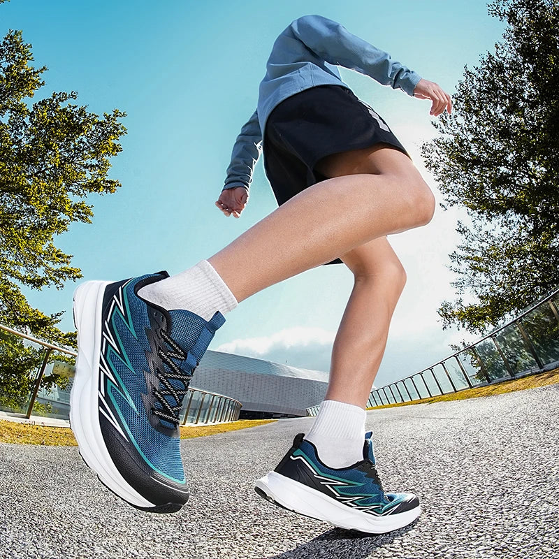 Men Summer Casual Running Shoes Are Fashionable Breathable Anti Slip Wear-Resistant Wide Toe And Oversized Men Shoes For Walking